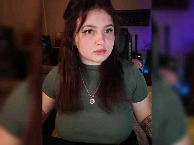 JuliaHesperaks webcam