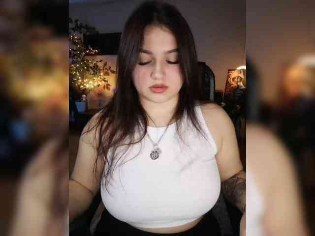 JuliaHesperaks webcam