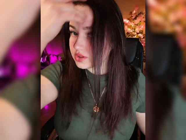 JuliaHesperaks webcam