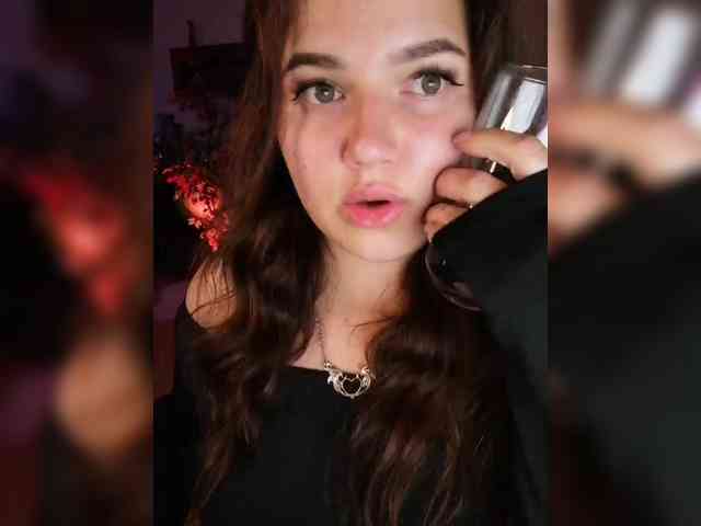 JuliaHesperaks webcam