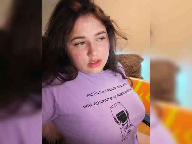 Cute______demon webcam