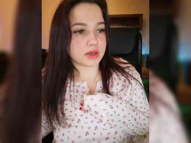 JuliaHesperaks webcam