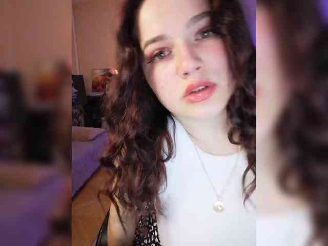 JuliaHesperaks webcam