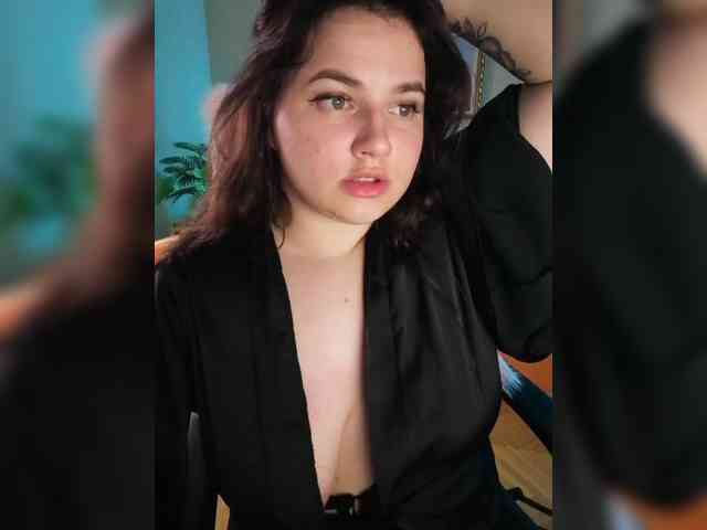 Cute______demon webcam