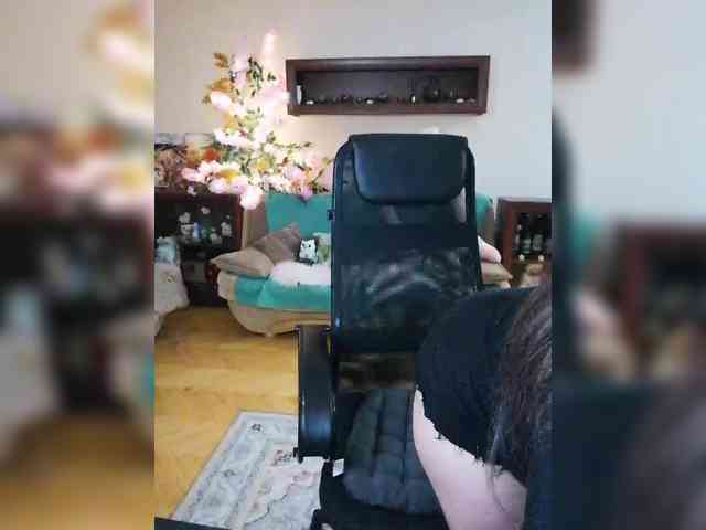 JuliaHesperaks webcam