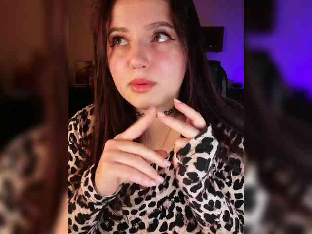 JuliaHesperaks webcam