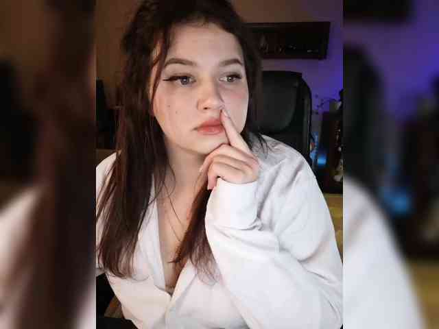 JuliaHesperaks webcam