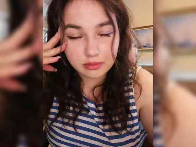 Cute______demon webcam