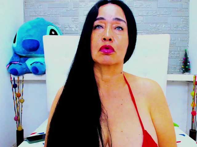 go to chat with MariannaCortez