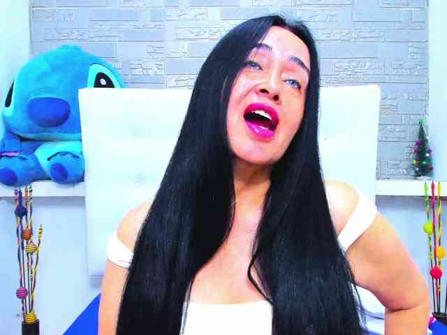 MariannaCortez webcam