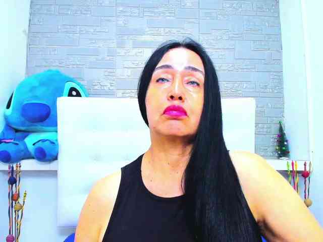 MariannaCortez webcam