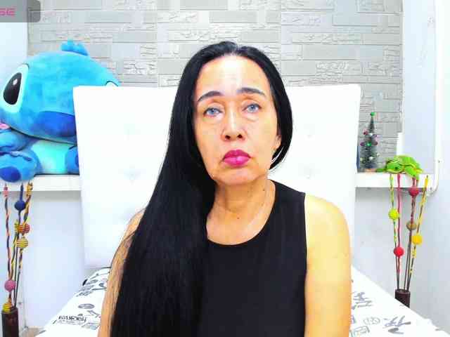 MariannaCortez webcam