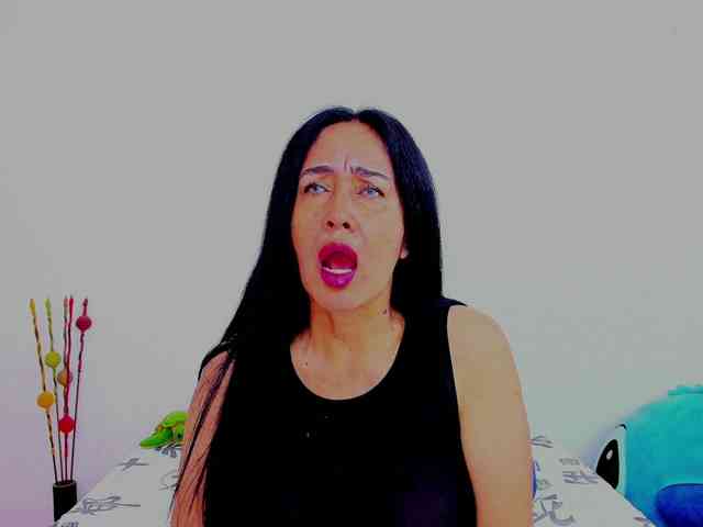 MariannaCortez webcam