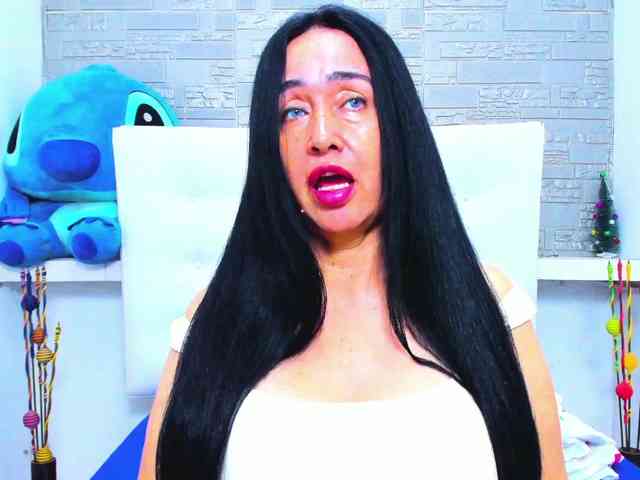 MariannaCortez webcam