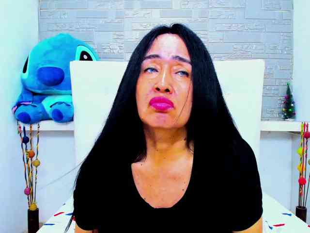 MariannaCortez webcam