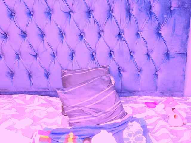 IndianPlaymateX webcam