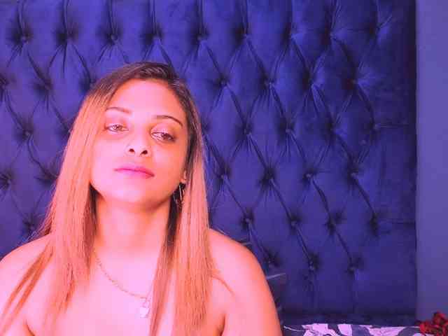 IndianPlaymateX webcam