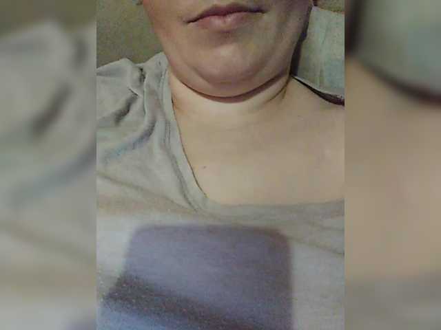 Marinet28 from BongaCams