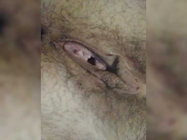 Marinet28 from BongaCams