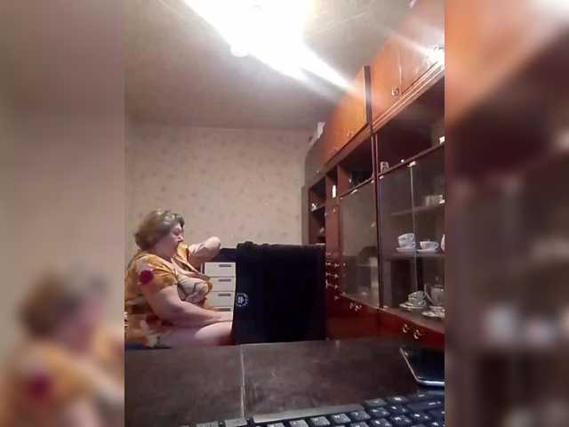 SweetSugar77's BongaCams show and profile