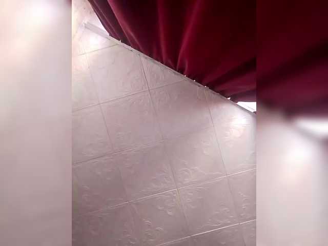 SweetSugar77's BongaCams show and profile