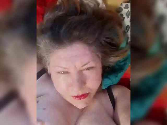 SweetSugar77 Live Webcam on BongaCams