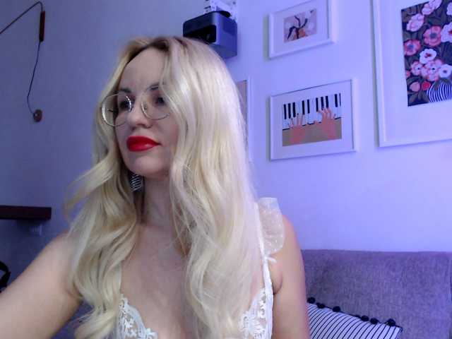 NurseTDoc's BongaCams show and profile