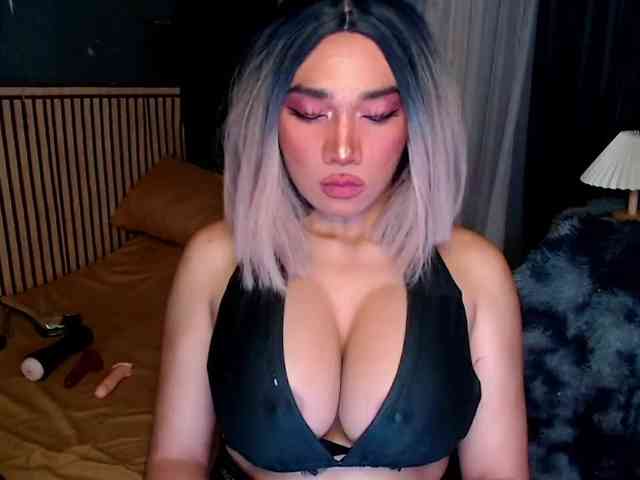 xcindyx Live Webcam on BongaCams