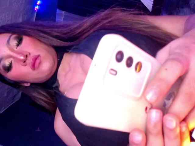 xcindyx Live Webcam on BongaCams