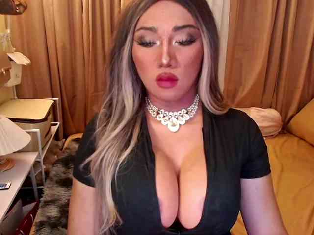 xcindyx Live Webcam on BongaCams