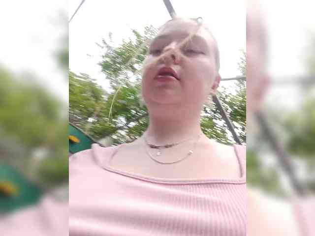 AliciaSvip webcam