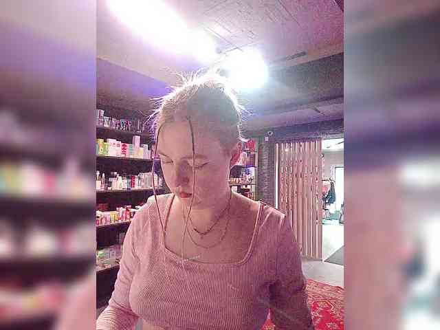 AliciaSvip webcam