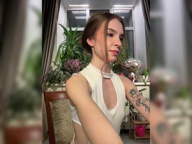 CutieDollBC's BongaCams show and profile