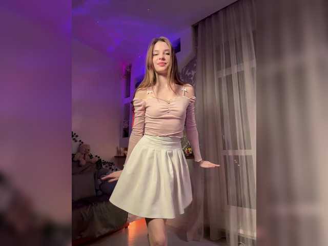 CutieDollBC's BongaCams show and profile