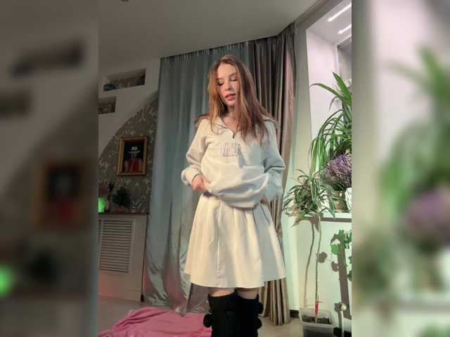 CutieDollBC's BongaCams show and profile