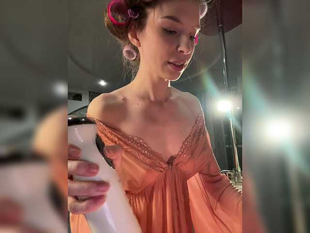 CutieDollBC's BongaCams show and profile