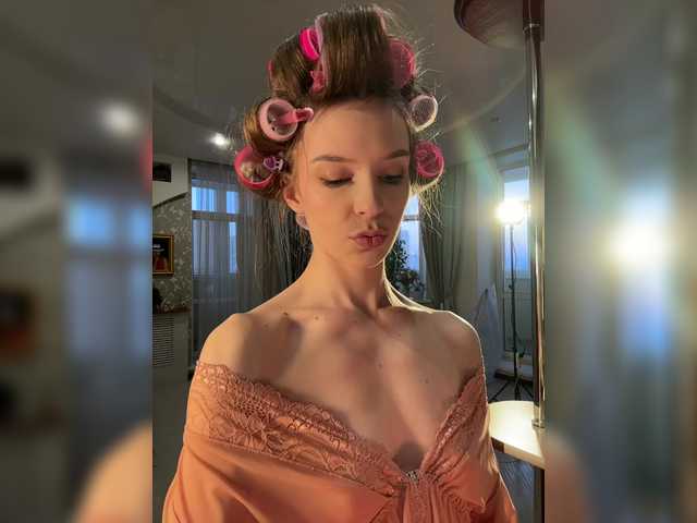 CutieDollBC's BongaCams show and profile