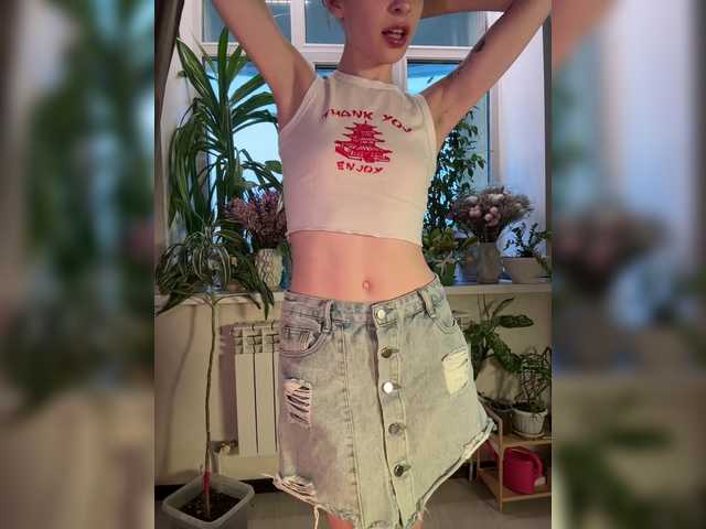 CutieDollBC's BongaCams show and profile