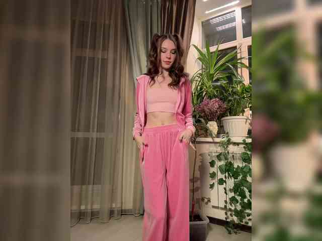 WednesdayFridayAddams webcam