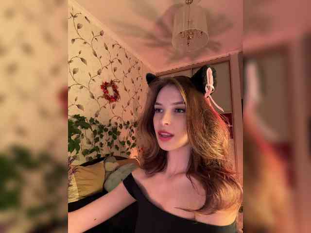 WednesdayFridayAddams webcam