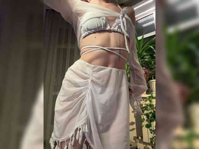 WednesdayFridayAddams webcam