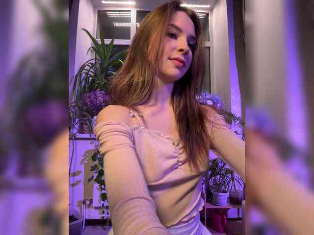 WednesdayFridayAddams webcam