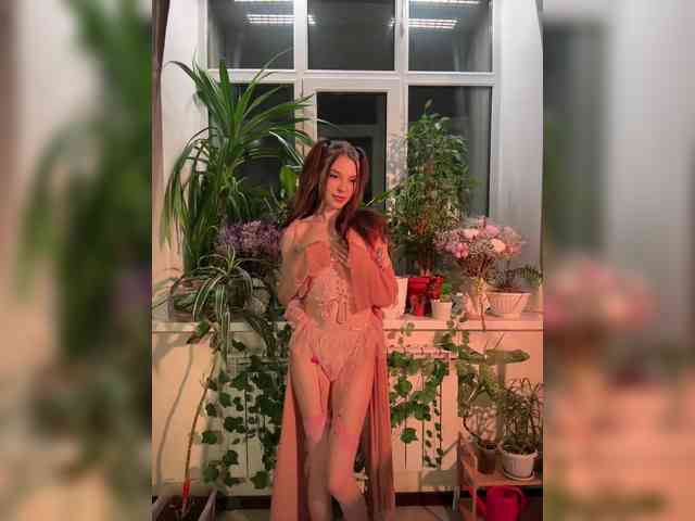 WednesdayFridayAddams webcam