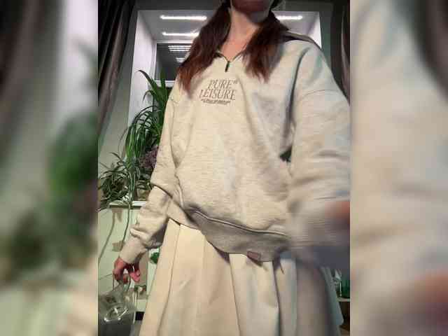 WednesdayFridayAddams webcam