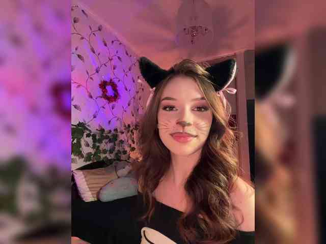 WednesdayFridayAddams webcam