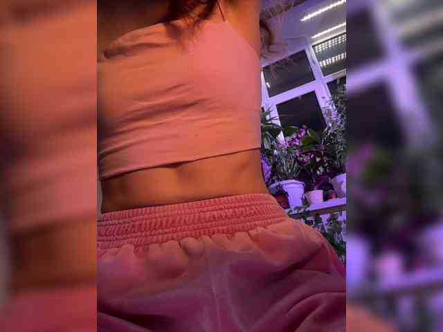 WednesdayFridayAddams webcam