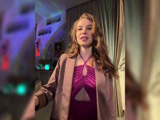 WednesdayFridayAddams webcam