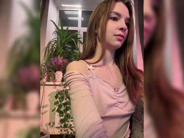 WednesdayFridayAddams webcam