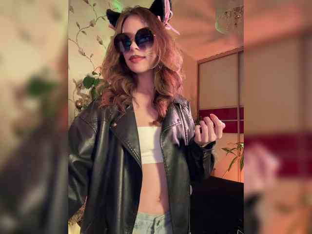 WednesdayFridayAddams webcam