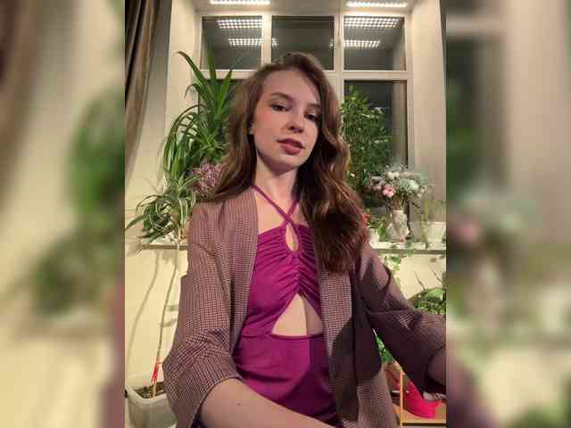 WednesdayFridayAddams webcam